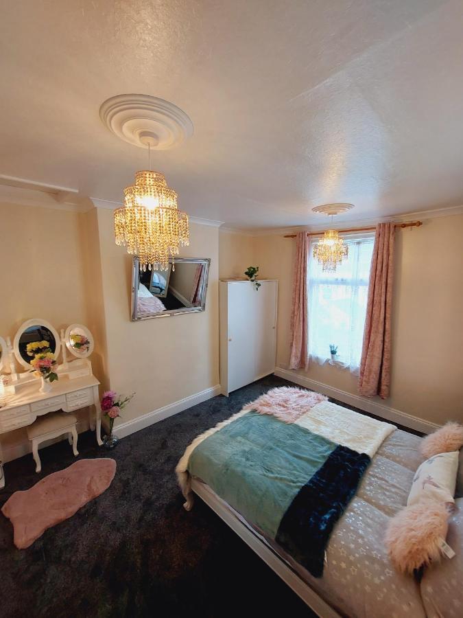 Elegant And Central Two Bedrooms House Bristol Extérieur photo