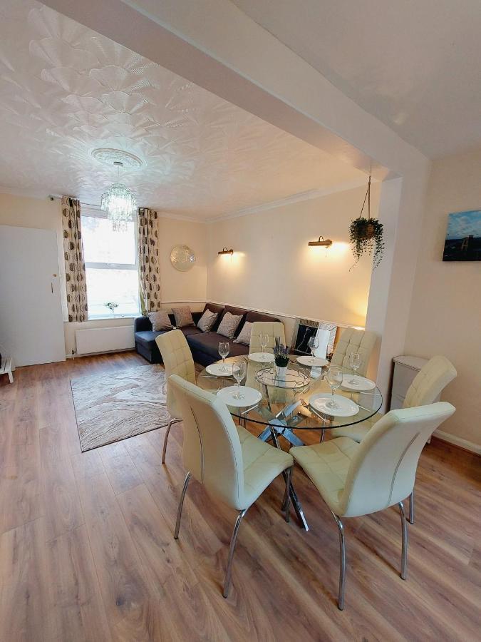 Elegant And Central Two Bedrooms House Bristol Extérieur photo